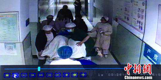 山西“试管宝宝”危在旦夕 医院22分钟抢救母子平安