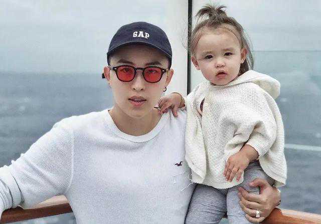 女老板花50万买5国精子做试管，如今宝宝已经4岁，母女生活如何？