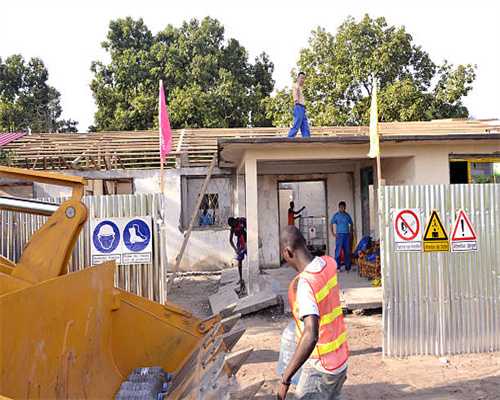 从小就月经不调正常吗